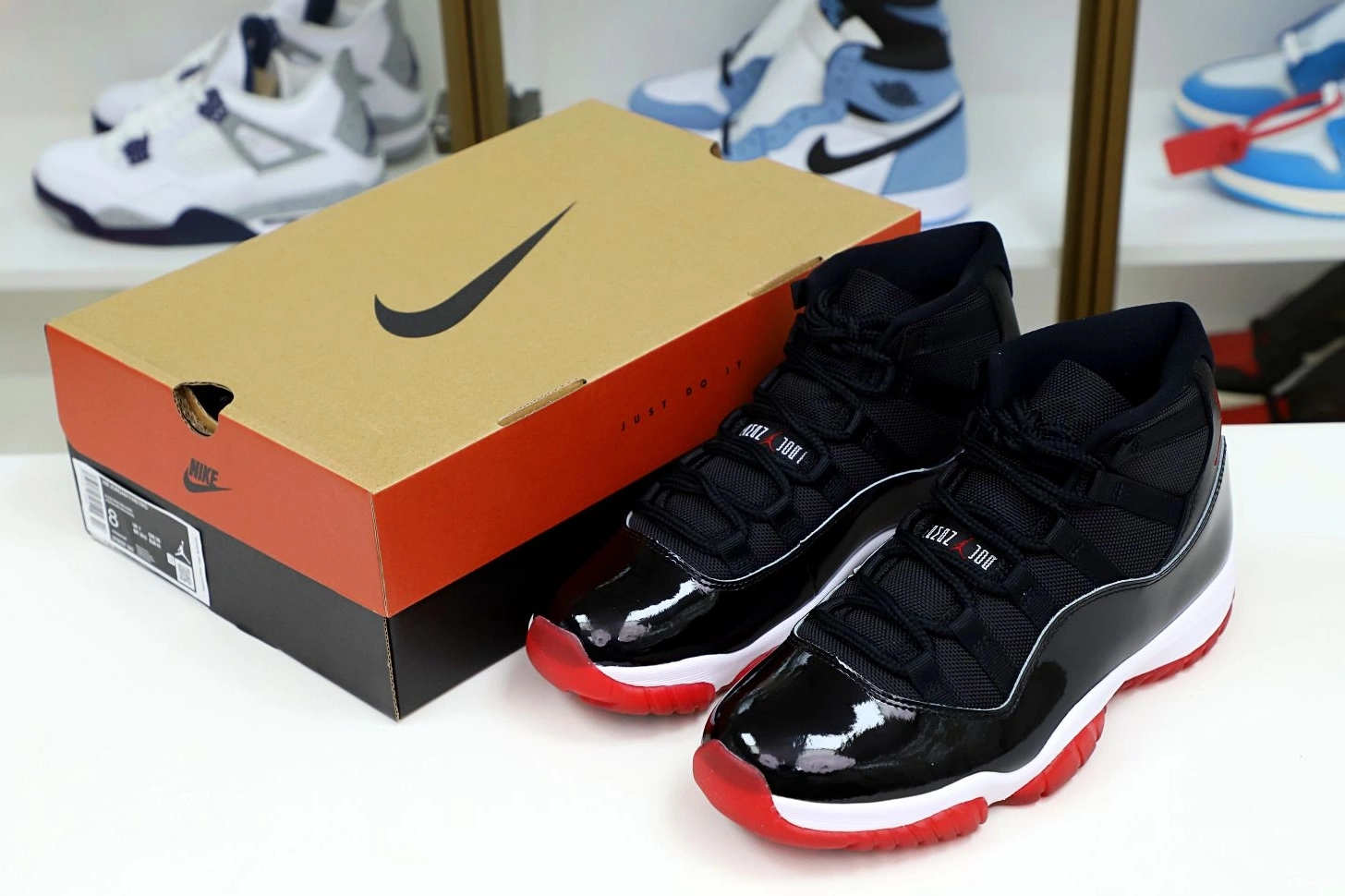 JORDAN 2019 RETRO 11 AIR 'BRED' 0123